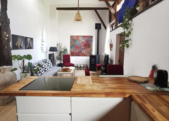 L'antre De L'artiste - Calme & Nature -maisonnette Confort Apartament